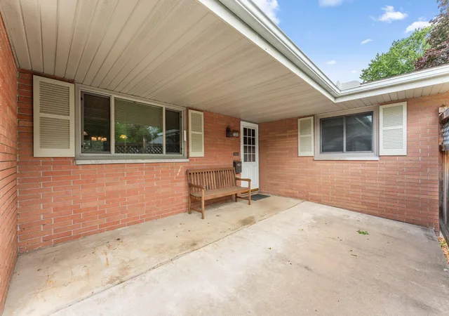 2nd image of 3500 Belden Dr Ne, Saint Anthony, MN 55418 | MLS# 7104252