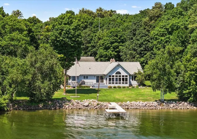 Photo 3 of Single family home for sale at 4510 Camper Landing Rd NW, Cass Lake, MN 56633 | MLS# 7104262 | Listing updated on 2026-09-04