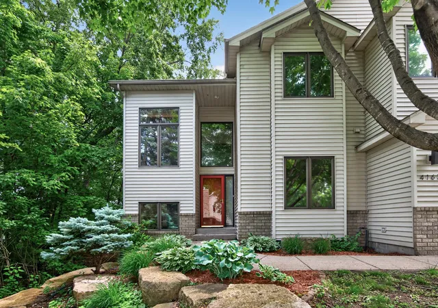 Homes for sale in Prior Lake, MN | 4167 Eau Claire Trl Ne, Prior Lake, MN 55372 | MLS# 7104267