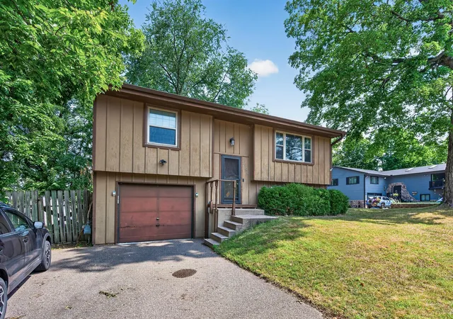 1st image of 5190 Three Points Blvd, Mound, MN 55364 | MLS# 7104279