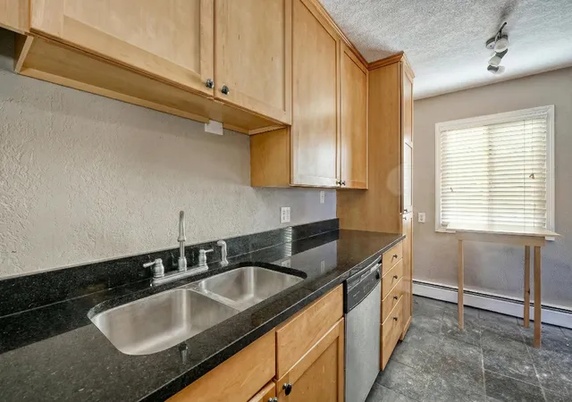 5th image of 3018 Aldrich Ave S #25, Minneapolis, MN 55408 | MLS# 7104283