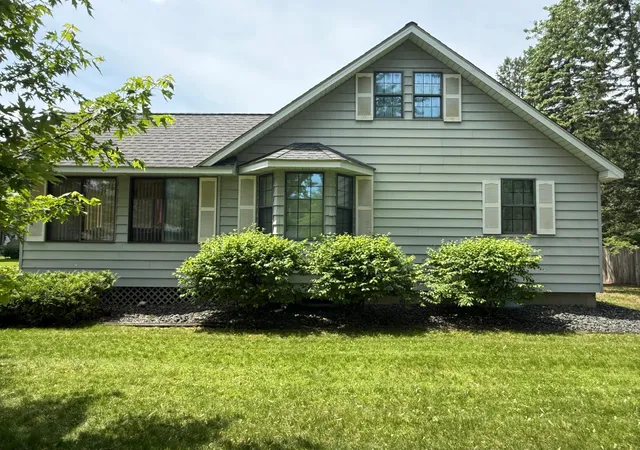 Homes for sale in Mounds View, MN | 8428 Eastwood Rd, Mounds View, MN 55112 | MLS# 7104287