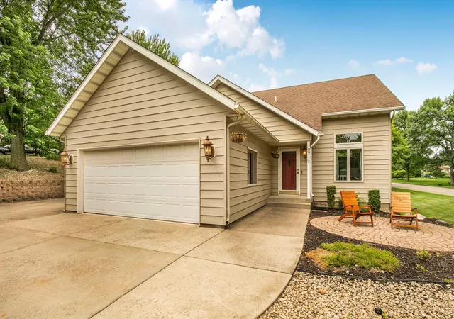 Homes for sale in Saint Cloud, MN | 2215 Imperial Dr, Saint Cloud, MN 56301 | MLS# 7104293
