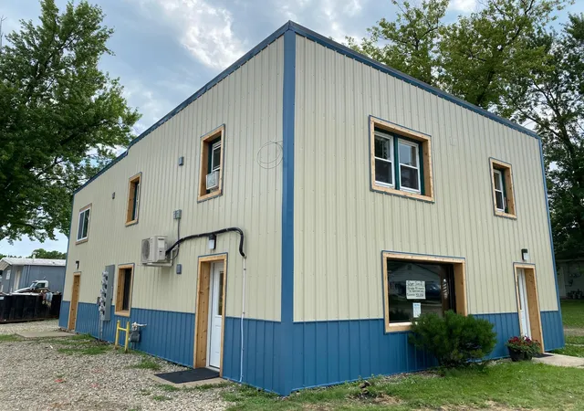 Homes for sale in Albert Lea, MN | 220 E 7th St, Albert Lea, MN 56007 | MLS# 7104298