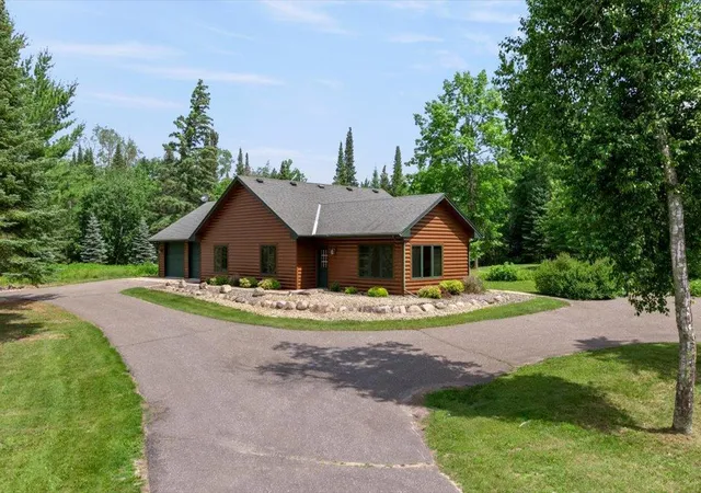 Photo 4 of Single family home for sale at 6594 Noel Trl NW, Walker, MN 56484 | MLS# 7104322 | Listing updated on 2026-09-21