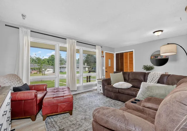 Homes for sale in Grand Rapids, MN | 805 Willow Ln, Grand Rapids, MN 55744 | MLS# 7104325