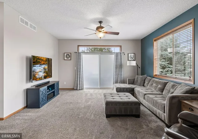 4th image of 1719 Gotland Ln, Shakopee, MN 55379 | MLS# 7104333