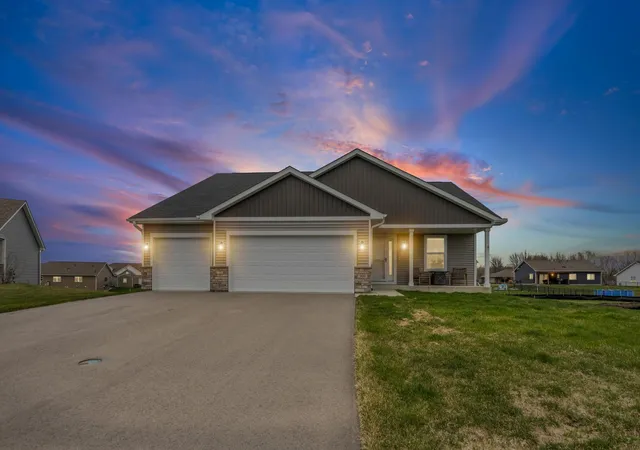 Homes for sale in Montgomery, MN | 909 Emily Ct Ne, Montgomery, MN 56069 | MLS# 7104355