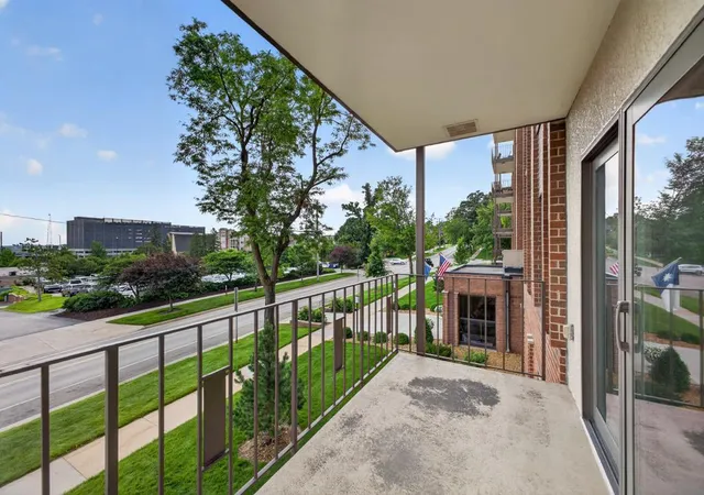 5th image of 317 6Th Ave Sw #206, Rochester, MN 55902 | MLS# 7104381