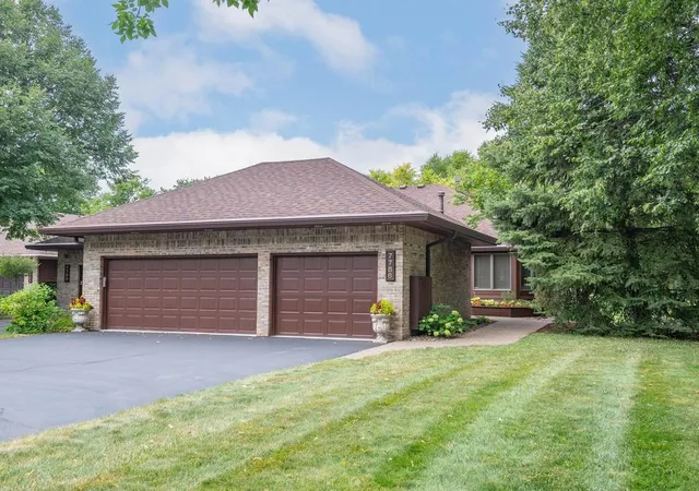 Photo 2 of Single family home for sale at 7786 Lochmere Ter, Minneapolis, MN 55439 | MLS# 7104384 | Listing updated on 2026-10-21