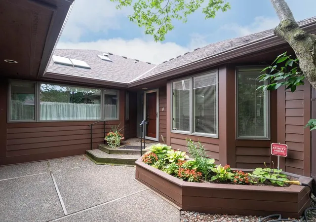 Photo 3 of Single family home for sale at 7786 Lochmere Ter, Minneapolis, MN 55439 | MLS# 7104384 | Listing updated on 2026-10-05