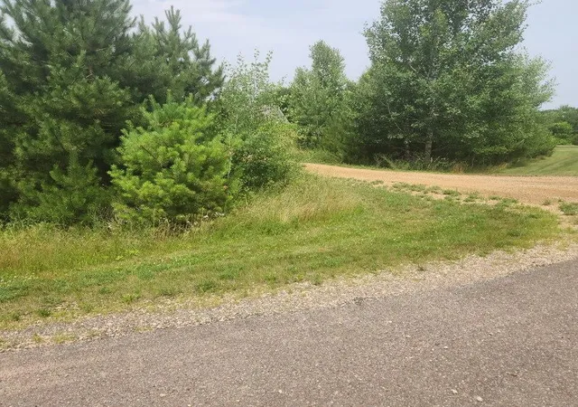 2nd image of 2178 95th St, Somerset, WI 54025 | MLS# 7104422