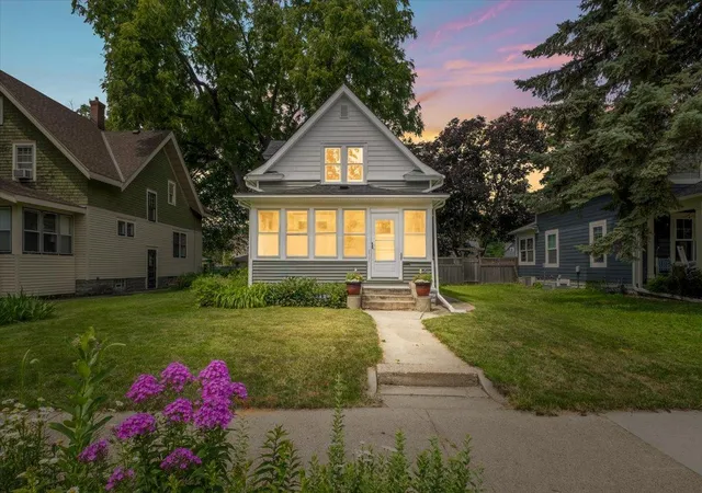 Homes for sale in Minneapolis, MN | 3136 29th Ave S, Minneapolis, MN 55406 | MLS# 7104428