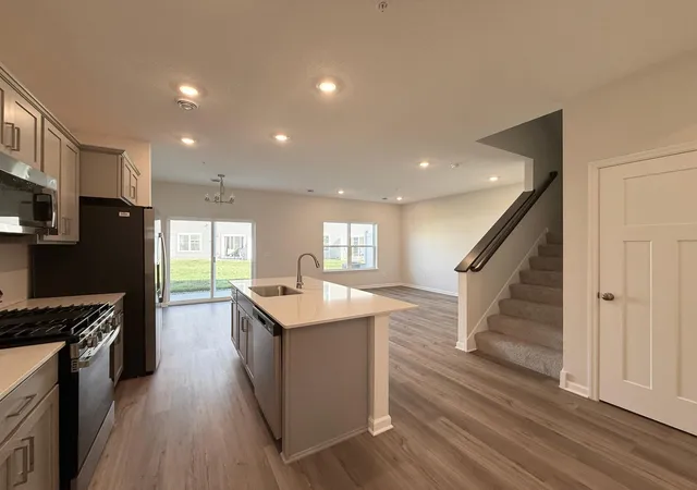 Photo 2 of Single family home for sale at 23154 Creekview Ct, Rogers, MN 55374 | MLS# 7104433 | Listing updated on 2026-10-04