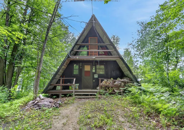 3rd image of 38837 Sissebakwet Shores Rd, Cohasset, MN 55721 | MLS# 7104446