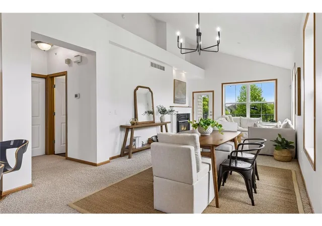 5th image of 8413 Forestview Ln N #101, Maple Grove, MN 55369 | MLS# 7104464