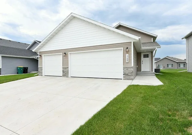 Homes for sale in West Fargo, ND | 1125 60th Ave W, West Fargo, ND 58078 | MLS# 7104466