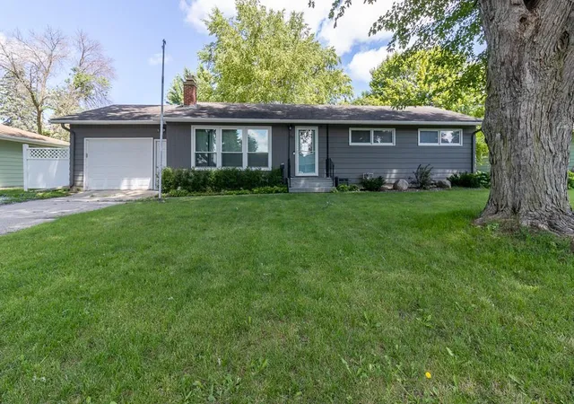 Homes for sale in Owatonna, MN | 234 15th St Sw, Owatonna, MN 55060 | MLS# 7104473