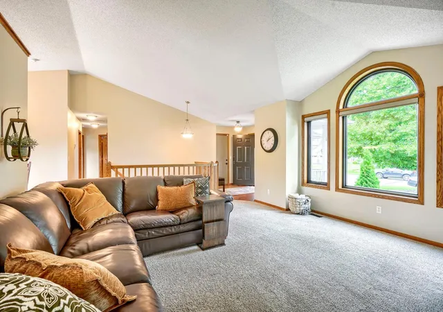 Homes for sale in Rogers, MN | 20250 Spoonbill Ct, Rogers, MN 55374 | MLS# 7104475