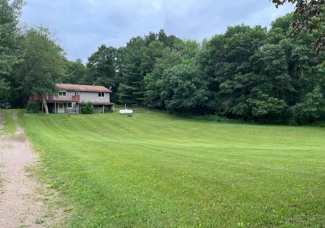 2nd image of 2203 100th St, Somerset, WI 54025 | MLS# 7104510