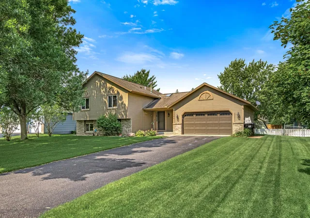 Homes for sale in Andover, MN | 14284 Zilla St Nw, Andover, MN 55304 | MLS# 7104549