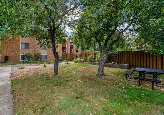 28th image of 9147 Hwy 55 #102, Golden Valley, MN 55427 | MLS# 7104594