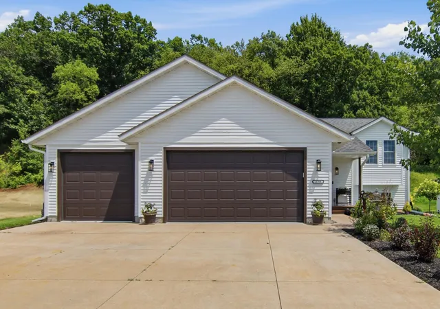 Photo 1 of Single family home for sale at 3798 Nicholas Dr, Menomonie, WI 54751 | MLS# 7104610 | Listing updated on 2026-09-22