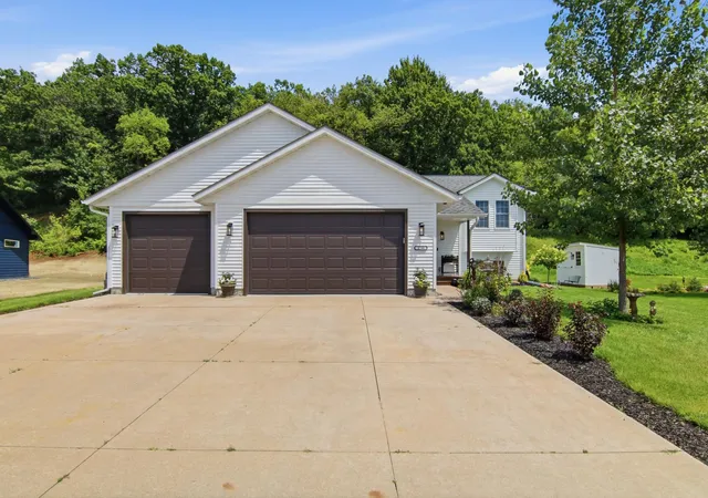 Photo 2 of Single family home for sale at 3798 Nicholas Dr, Menomonie, WI 54751 | MLS# 7104610 | Listing updated on 2026-09-22