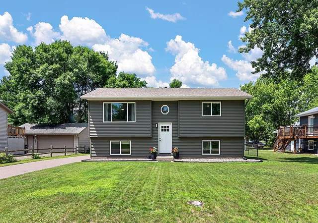 Homes for sale in Princeton, MN | 1105 5Th Ave N, Princeton, MN 55371 | MLS# 7104638