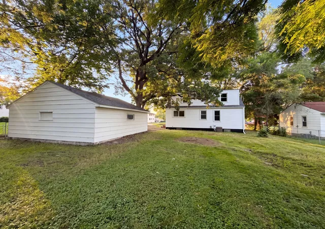 Homes for sale in Mounds View, MN | 2084 Hillview Rd, Mounds View, MN 55112 | MLS# 7104653