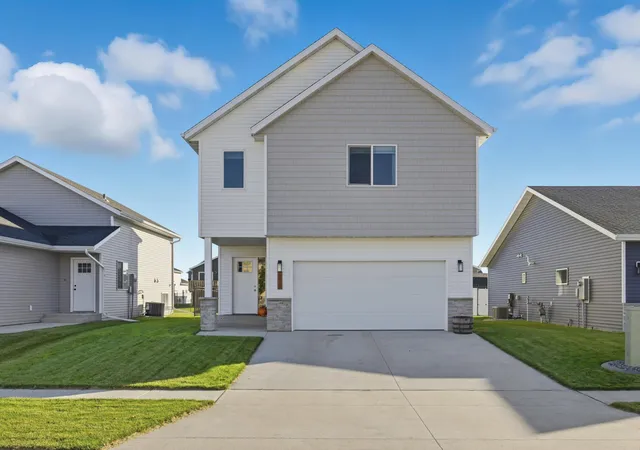 1st image of 6410 82nd Ave S, Horace, ND 58047 | MLS# 7104656