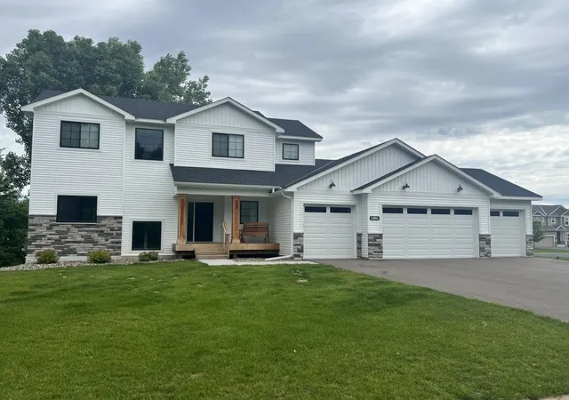 1st image of 13891 10th Ave S, Zimmerman, MN 55398 | MLS# 7104665