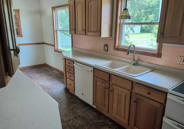 3rd image of 707 N High St, Rushford, MN 55971 | MLS# 7104725