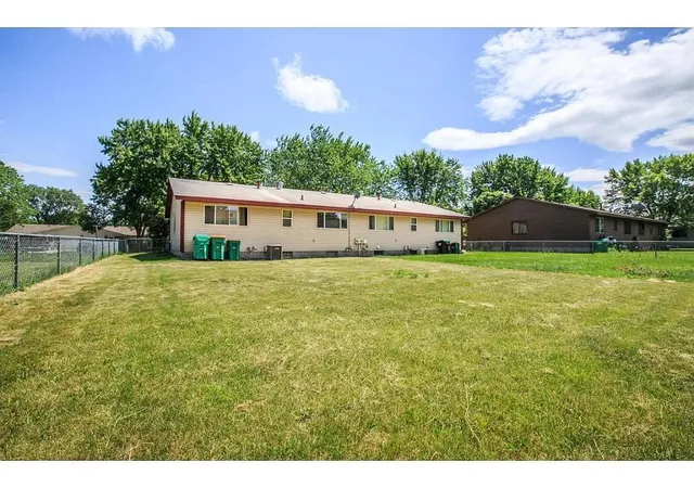 2nd image of 8225 June Ave N, Brooklyn Park, MN 55443 | MLS# 7104769