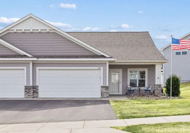 Homes for sale in New Richmond, WI | 1232 Naser Wy, New Richmond, WI 54017 | MLS# 7104800