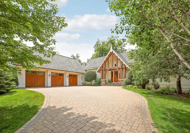 Homes for sale in Wayzata, MN | 415 Carpenters Pt, Wayzata, MN 55391 | MLS# 7104822