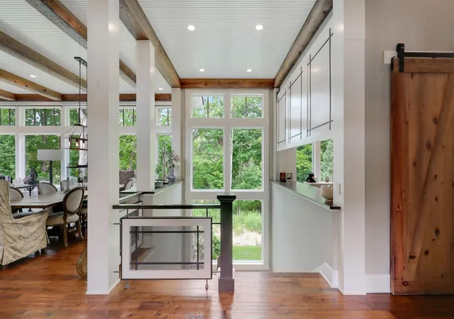 4th image of 415 Carpenters Pt, Wayzata, MN 55391 | MLS# 7104822