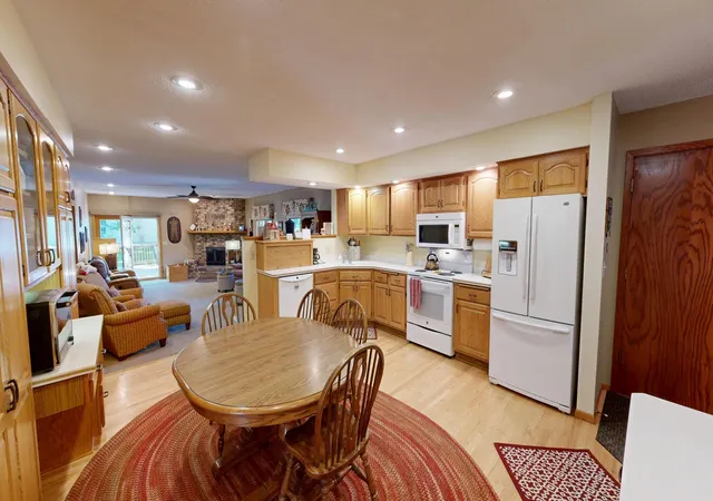 Photo 3 of Single family home for sale at 1601 Ella Ave NW, Willmar, MN 56201 | MLS# 7104854 | Listing updated on 2026-09-22