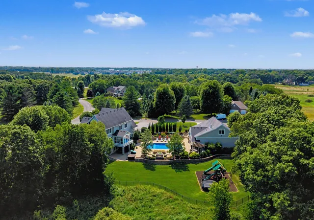 2nd image of 15471 Dogwood St Nw, Andover, MN 55304 | MLS# 7104862