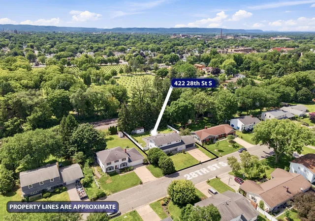 16th image of 422 28th St S, La Crosse, WI 54601 | MLS# 7104867