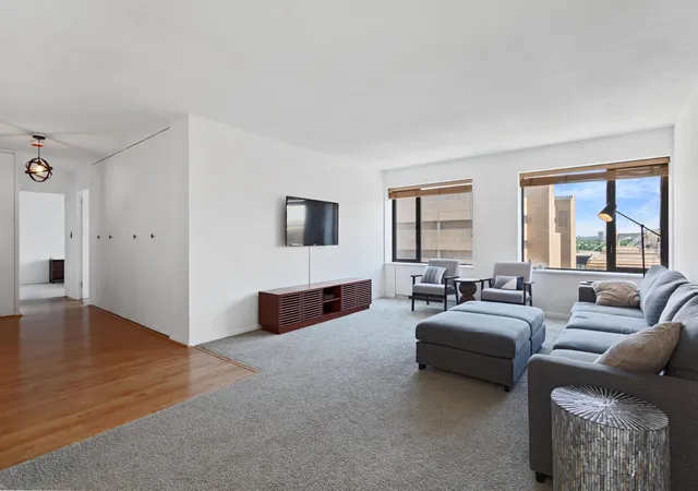 Photo 3 of Condo for sale at 19 S 1st Street #B802, Minneapolis, MN 55401 | MLS# 7104899 | Listing updated on 2026-09-04