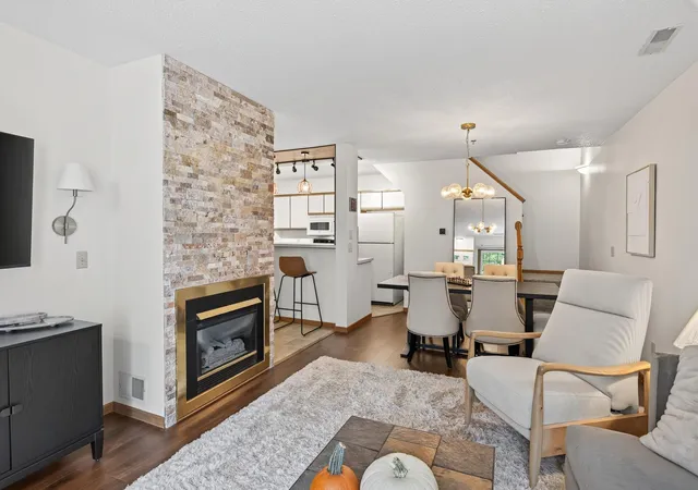 Photo 3 of Single family home for sale at 2597 Bedford Ct #27, Saint Paul, MN 55120 | MLS# 7104914 | Listing updated on 2026-08-31