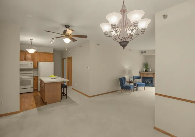 Homes for sale in Chanhassen, MN | 1341 Lake Dr W #B113, Chanhassen, MN 55317 | MLS# 7104917