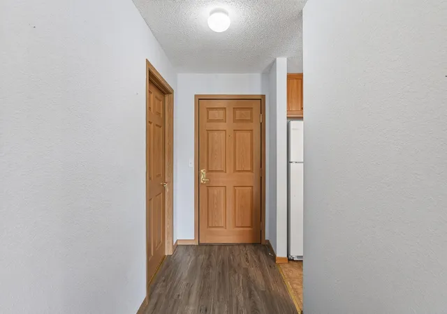 5th image of 1600 Arundel St, St. Paul, MN 55117
