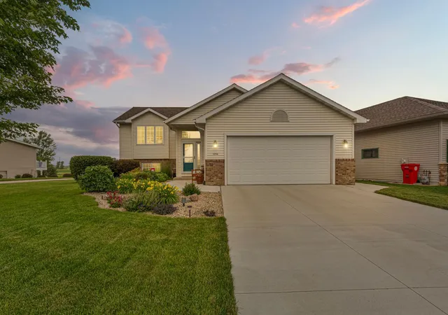 3rd image of 1006 24Th Ave Nw, Austin, MN 55912 | MLS# 7104939