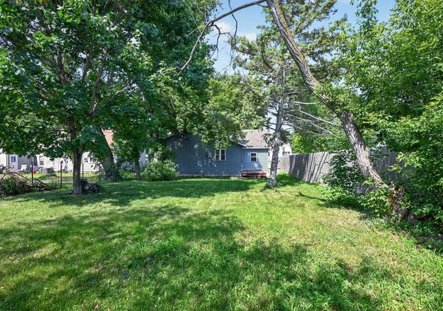 Photo 3 of Single family home for sale at 1405 Fillmore St, Alexandria, MN 56308 | MLS# 7104941 | Listing updated on 2026-10-07