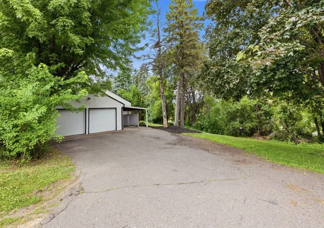 Homes for sale in Maplewood, MN | 445 Lark Ave E, Maplewood, MN 55117 | MLS# 7104952