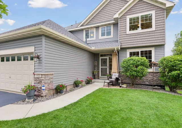 2nd image of 662 Jutland Ave, Shakopee, MN 55379 | MLS# 7104961