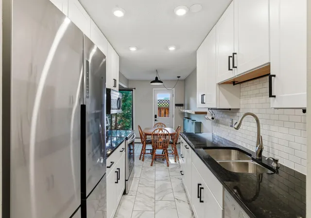 Photo 3 of Condo for sale at 4424 Cedar Lake Rd S #1, Minneapolis, MN 55416 | MLS# 7104962 | Listing updated on 2026-07-24
