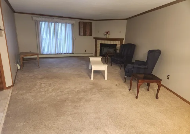 4th image of 1011 41st Ave NE, Columbia Heights, MN 55421